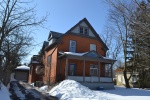 21 Avondale Avenue South